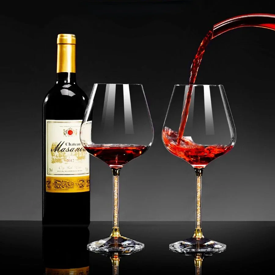 Set di bicchieri da vino rosso - Glow In The Dark Party Glasses recensione e prezzo